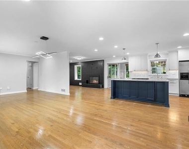 2661 Fleur De Lis Place - Photo Thumbnail 1