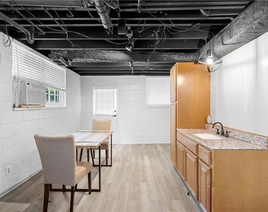 2661 Fleur De Lis Place - Photo Thumbnail 12