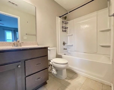 3816 Thackary Drive - Photo Thumbnail 14