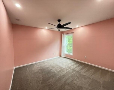 3816 Thackary Drive - Photo Thumbnail 23