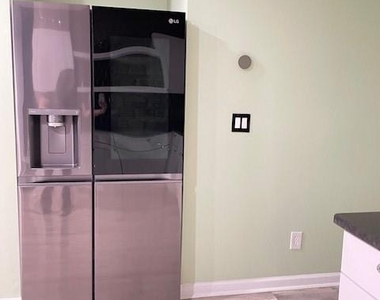 3816 Thackary Drive - Photo Thumbnail 28