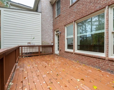 4746 Legacy Cove Lane - Photo Thumbnail 32