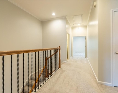 4746 Legacy Cove Lane - Photo Thumbnail 12