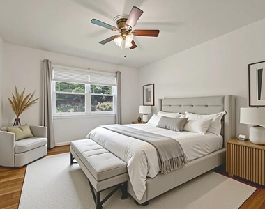 2127 Desmond Drive - Photo Thumbnail 11