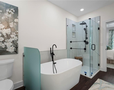 157 Brush Creek Court - Photo Thumbnail 34
