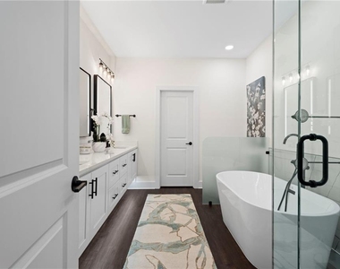 157 Brush Creek Court - Photo Thumbnail 35
