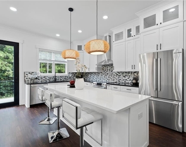 157 Brush Creek Court - Photo Thumbnail 19
