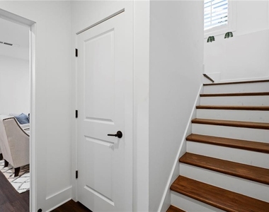 157 Brush Creek Court - Photo Thumbnail 42