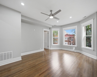 4834 N Troy Street - Photo Thumbnail 4