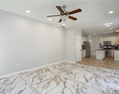 272 Birchmore Walk - Photo Thumbnail 3