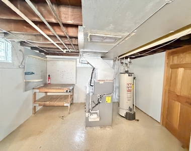 5816 W Greenleaf Avenue - Photo Thumbnail 16