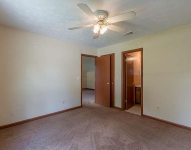 4174 Warren Road - Photo Thumbnail 32