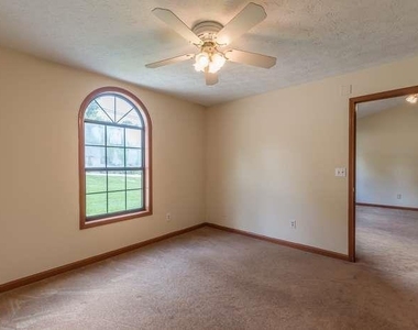 4174 Warren Road - Photo Thumbnail 34