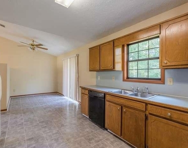 4174 Warren Road - Photo Thumbnail 24