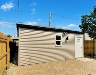 700 E 46th Street - Photo Thumbnail 38