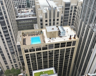 233 E Erie Street - Photo Thumbnail 21