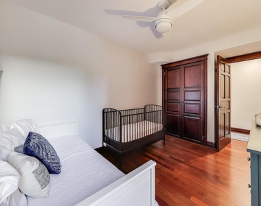 3106 W Lyndale Street - Photo Thumbnail 21
