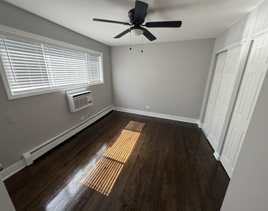 6901 N Ridge Boulevard - Photo Thumbnail 6
