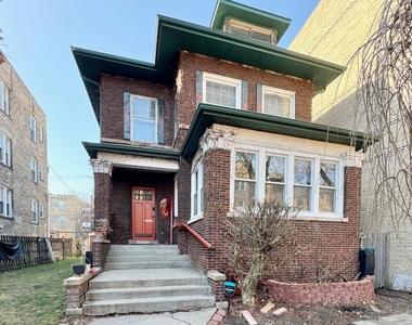 7626 N Greenview Avenue - Photo Thumbnail 19