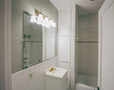 1138 Algregg Street - Photo Thumbnail 10