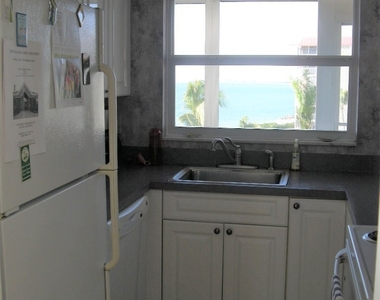 25750 Hickory Boulevard - Photo Thumbnail 8