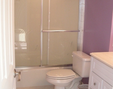 25750 Hickory Boulevard - Photo Thumbnail 12