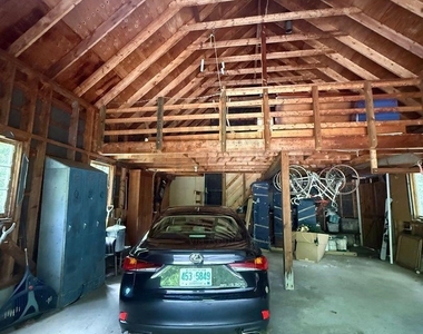 11 Hobbs - Photo Thumbnail 15