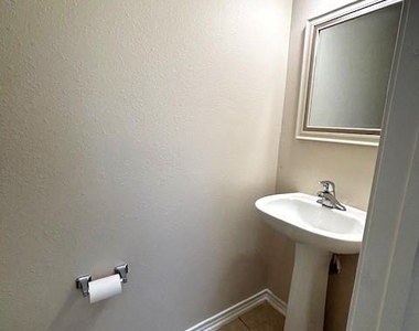 6159 Morningshire Lane - Photo Thumbnail 11