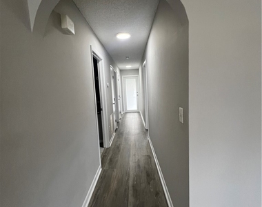 639 Se 13th Avenue - Photo Thumbnail 6