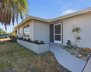 312 Hollywood Street - Photo Thumbnail 10