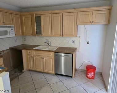 12342 Woodrose Court - Photo Thumbnail 5