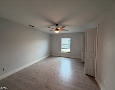 233 Sw 47th Terrace - Photo Thumbnail 13
