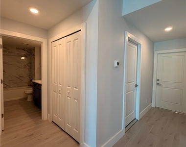 233 Sw 47th Terrace - Photo Thumbnail 7