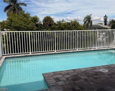 233 Sw 47th Terrace - Photo Thumbnail 26