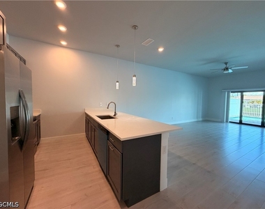 233 Sw 47th Terrace - Photo Thumbnail 14