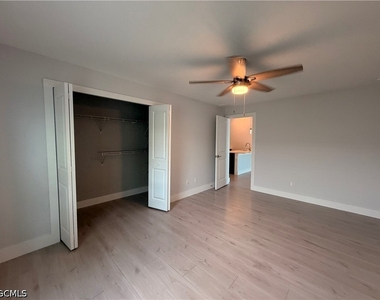 233 Sw 47th Terrace - Photo Thumbnail 11