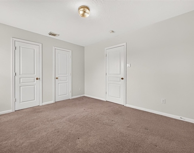 11811 Sunset Lake Court - Photo Thumbnail 30