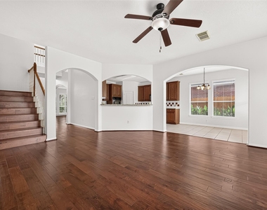 11811 Sunset Lake Court - Photo Thumbnail 11