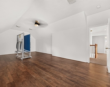 11811 Sunset Lake Court - Photo Thumbnail 35
