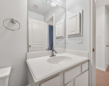 11811 Sunset Lake Court - Photo Thumbnail 34