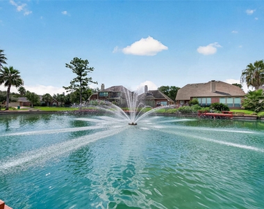11811 Sunset Lake Court - Photo Thumbnail 45
