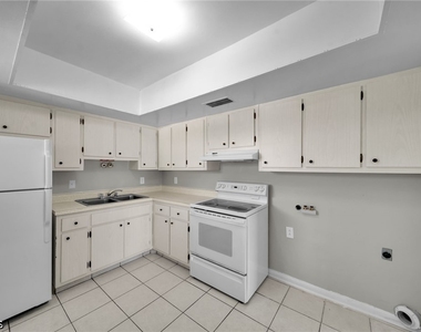 4824 Lucaya Drive - Photo Thumbnail 1