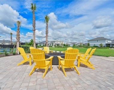 15927 Mulrion Boulevard - Photo Thumbnail 24