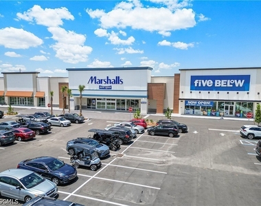 15927 Mulrion Boulevard - Photo Thumbnail 48