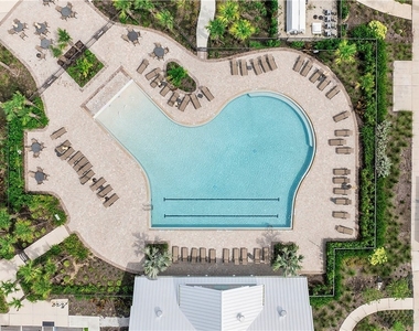 15927 Mulrion Boulevard - Photo Thumbnail 29