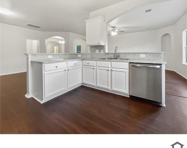 19831 Creston Cove Court - Photo Thumbnail 2