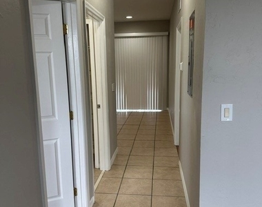 124 Pine Lane - Photo Thumbnail 5