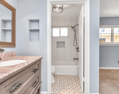 13627 Greenridge Drive - Photo Thumbnail 29