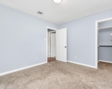 13627 Greenridge Drive - Photo Thumbnail 21