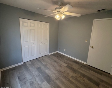 424 Valley Drive - Photo Thumbnail 9